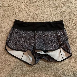 Lululemon run times shorts